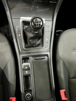 Volkswagen / Golf VII 5p 1.6 TDI 115cv  ADVANCE lleno