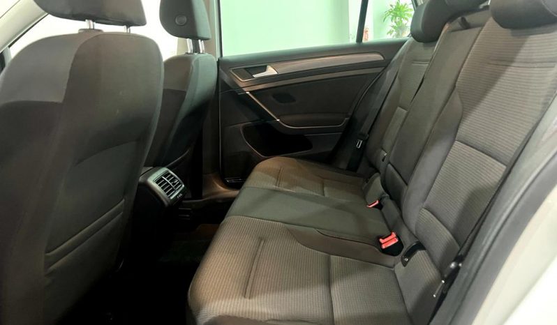 Volkswagen / Golf VII 5p 1.6 TDI 115cv  ADVANCE lleno
