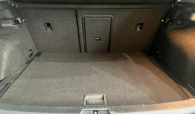Volkswagen / Golf VII 5p 1.6 TDI 115cv  ADVANCE lleno
