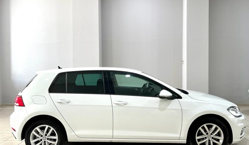 Volkswagen / Golf VII 5p 1.6 TDI 115cv  ADVANCE lleno