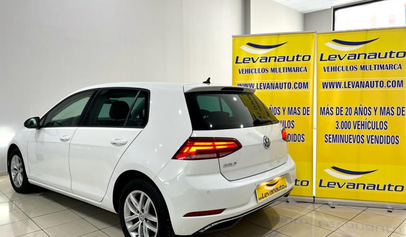 Volkswagen / Golf VII 5p 1.6 TDI 115cv  ADVANCE lleno