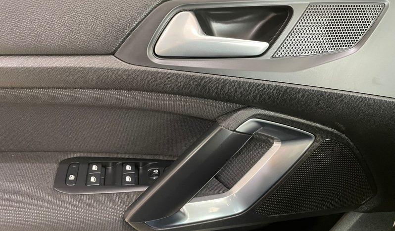 Peugeot / 308 SW HDI 130cv Allure lleno