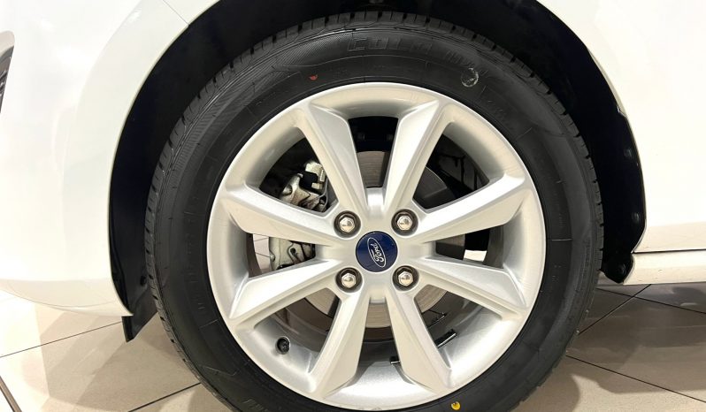 Ford / Fiesta 5p 1.1i Trend lleno