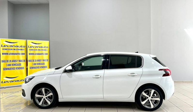Peugeot / 308 5p VTI 130cv Allure lleno
