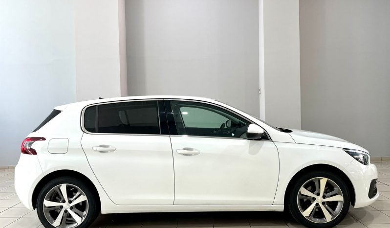 Peugeot / 308 5p VTI 130cv Allure lleno