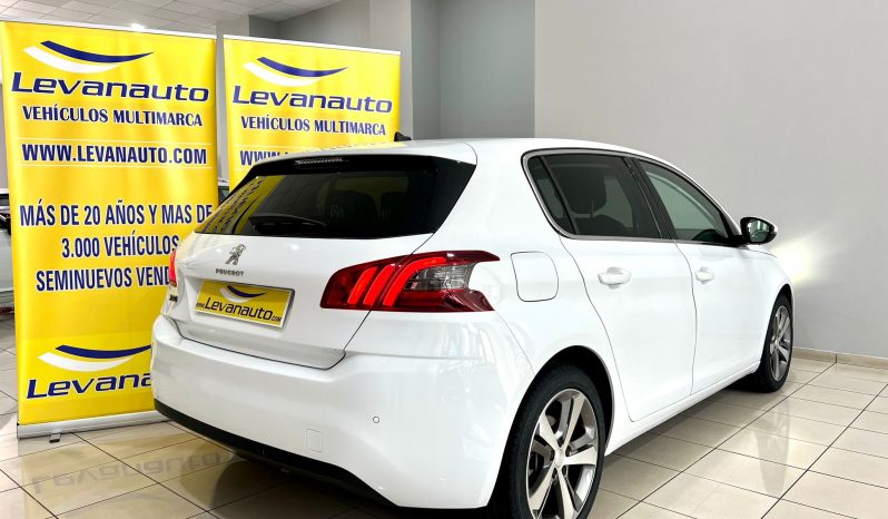 Peugeot / 308 5p VTI 130cv Allure lleno