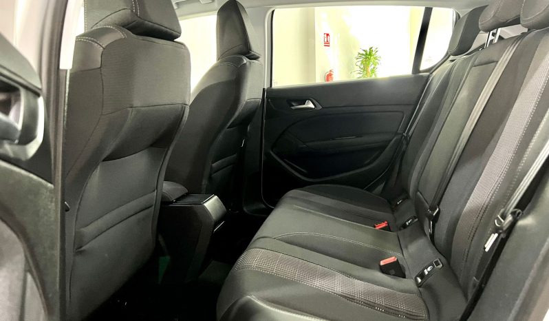 Peugeot / 308 5p VTI 130cv Allure lleno