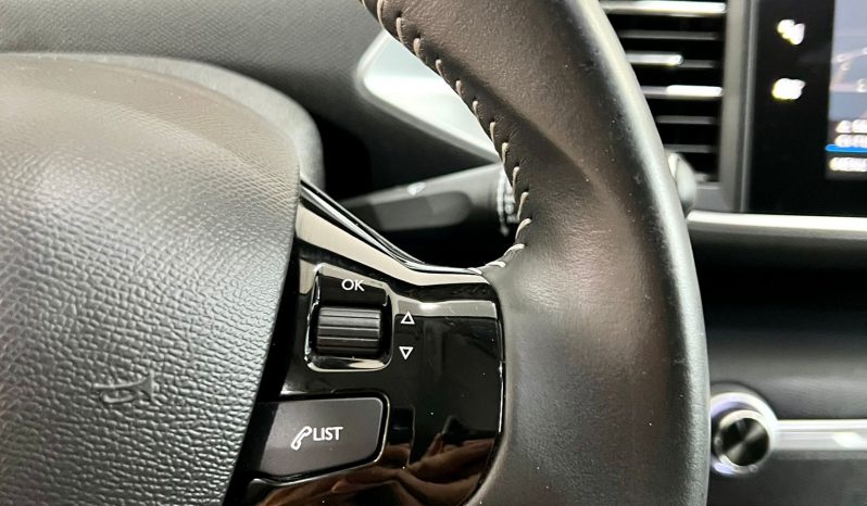 Peugeot / 308 5p VTI 130cv Allure lleno