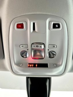 Peugeot / 308 5p VTI 130cv Allure lleno