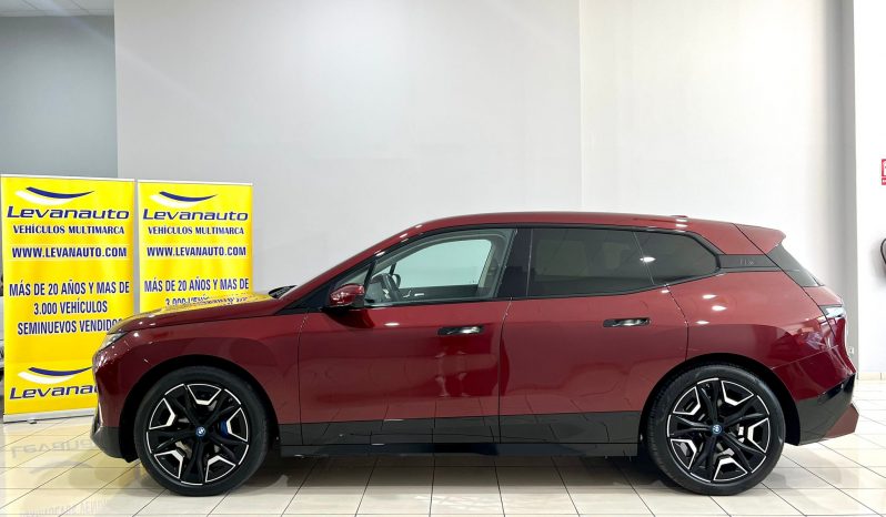 BMW/ iX  xDrive40 lleno