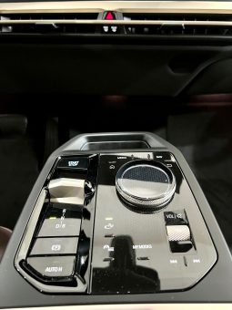 BMW/ iX  xDrive40 lleno