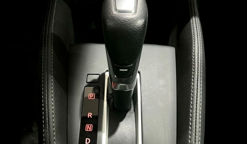 Nissan / Micra 5p Automatic lleno