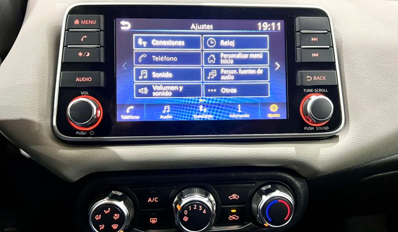 Nissan / Micra 5p Automatic lleno