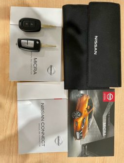 Nissan / Micra 5p Automatic lleno