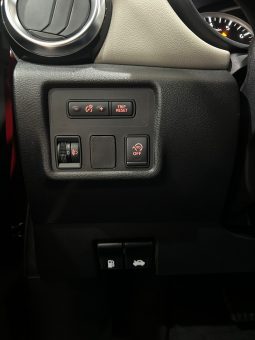 Nissan / Micra 5p Automatic lleno