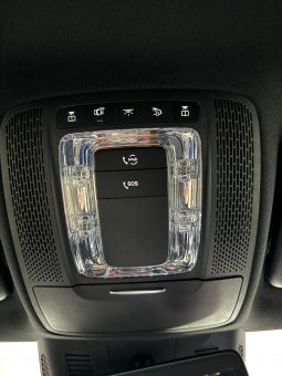 Mercedes Benz / A  180d lleno
