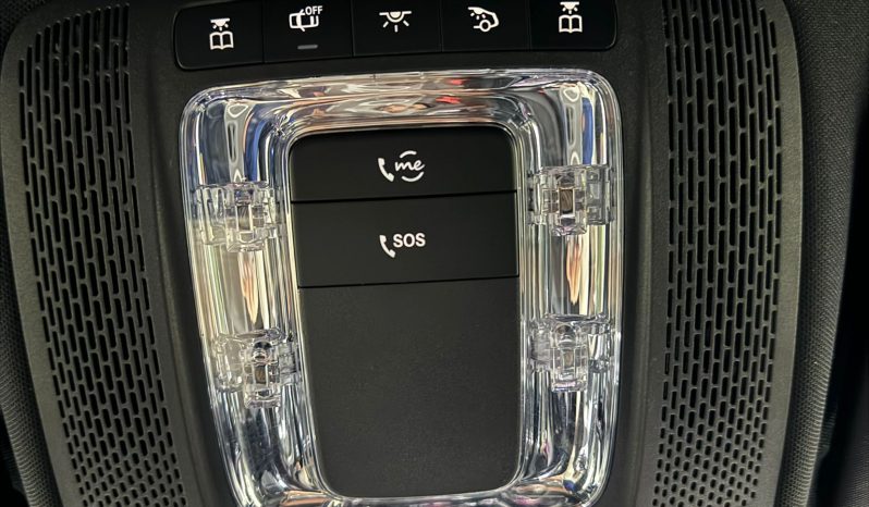 Mercedes Benz / A  180d lleno