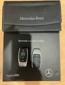 Mercedes Benz / A  180d lleno