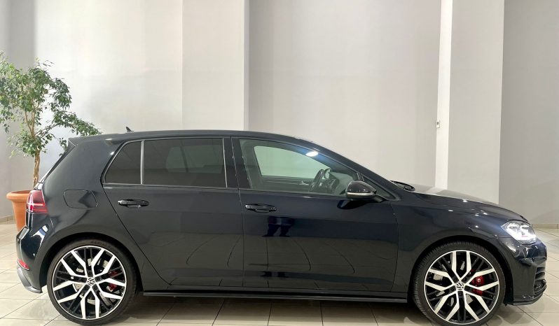 Volkswagen / Golf VII 5p GTI 245cv lleno