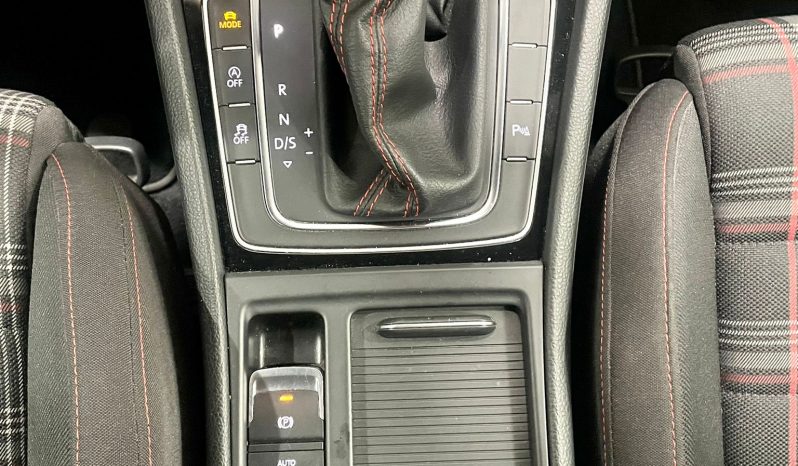 Volkswagen / Golf VII 5p GTI 245cv lleno
