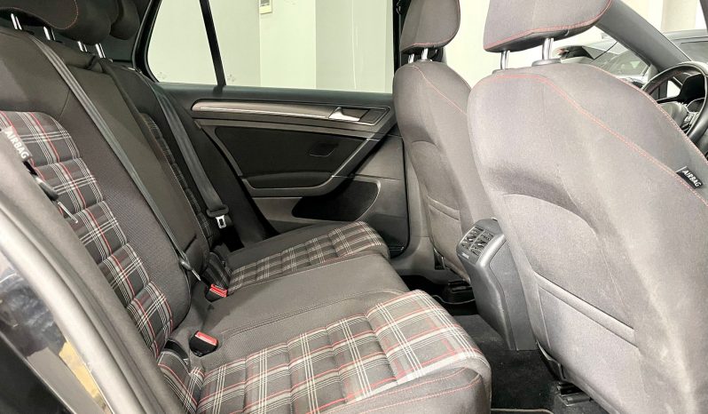 Volkswagen / Golf VII 5p GTI 245cv lleno