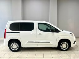 Toyota / Proace City 1.5D 100cv lleno