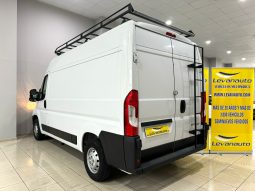 Opel / Movano Furgón L2H2 lleno
