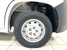 Opel / Movano Furgón L2H2 lleno