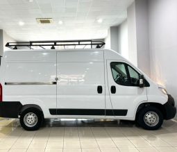 Opel / Movano Furgón L2H2 lleno