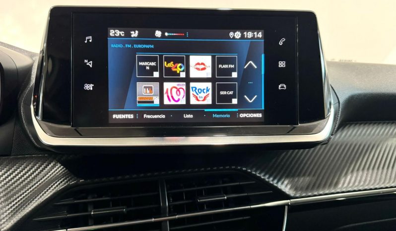 Peugeot / 2008  100cv lleno
