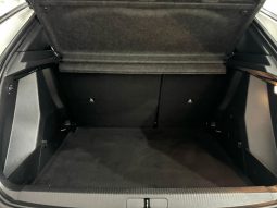 Peugeot / 2008  100cv lleno