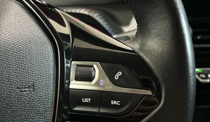 Peugeot / 2008  100cv lleno