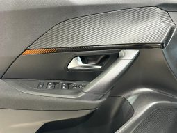 Peugeot / 2008  100cv lleno