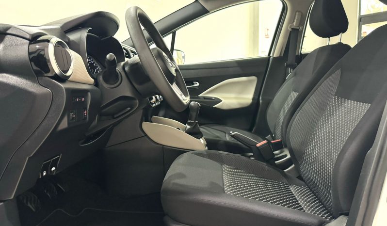 Nissan / Micra 5p Acenta lleno