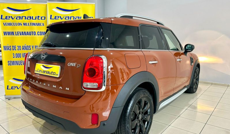 Mini / Countryman One D lleno