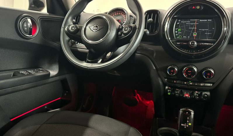 Mini / Countryman One D lleno