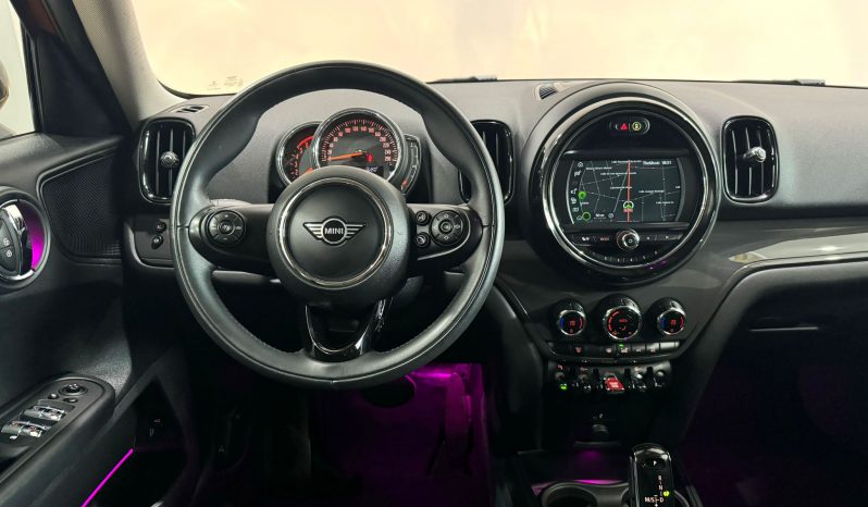 Mini / Countryman One D lleno