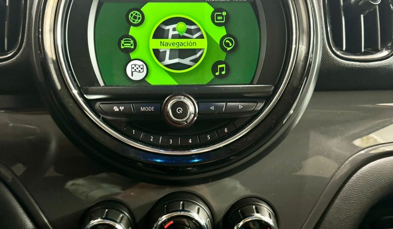 Mini / Countryman One D lleno