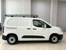 Opel / Combo  Furgon lleno