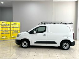 Opel / Combo  Furgon lleno