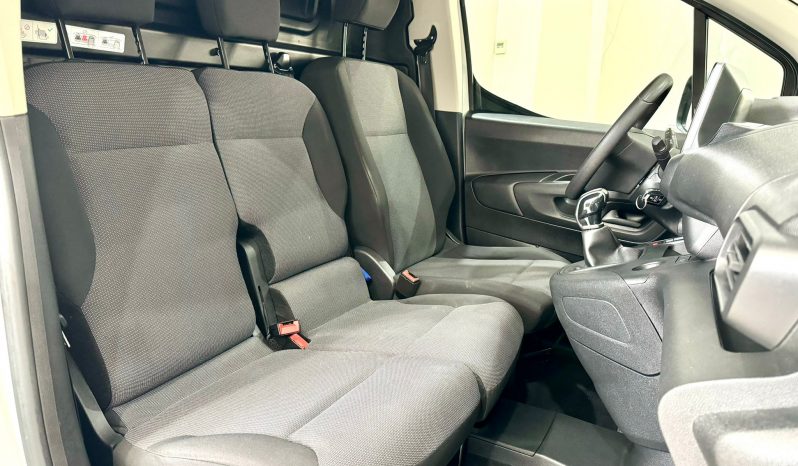 Opel / Combo  Furgon lleno