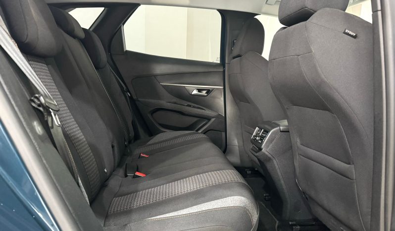 Peugeot / 3008 HDI 130cv lleno