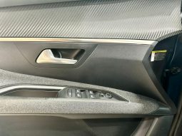 Peugeot / 3008 HDI 130cv lleno