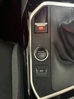 Peugeot / 3008 HDI 130cv lleno