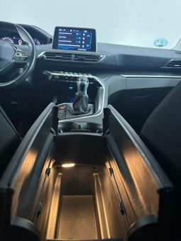 Peugeot / 3008 HDI 130cv lleno