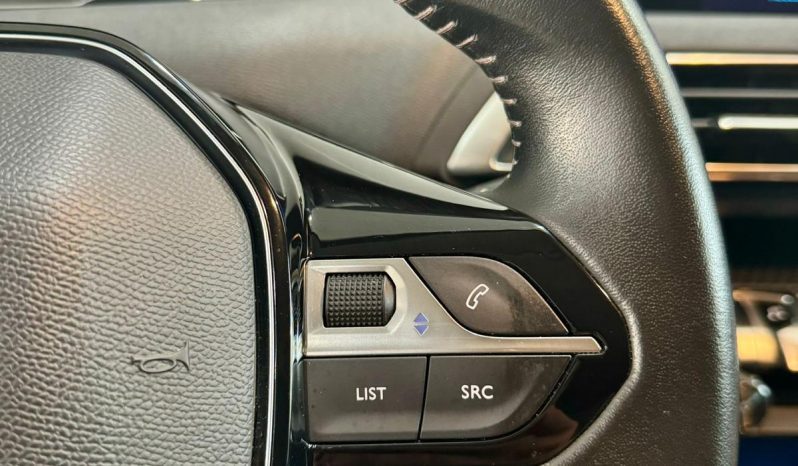 Peugeot / 3008 HDI 130cv lleno