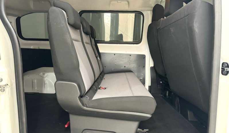 Peugeot / Expert Combi-6 HDI 100cv lleno