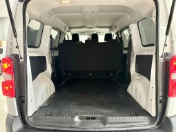Peugeot / Expert Combi-6 HDI 100cv lleno