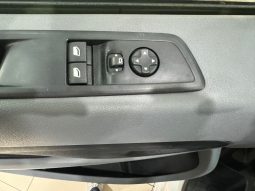Peugeot / Expert Combi-6 HDI 100cv lleno