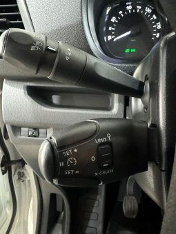 Peugeot / Expert Combi-6 HDI 100cv lleno